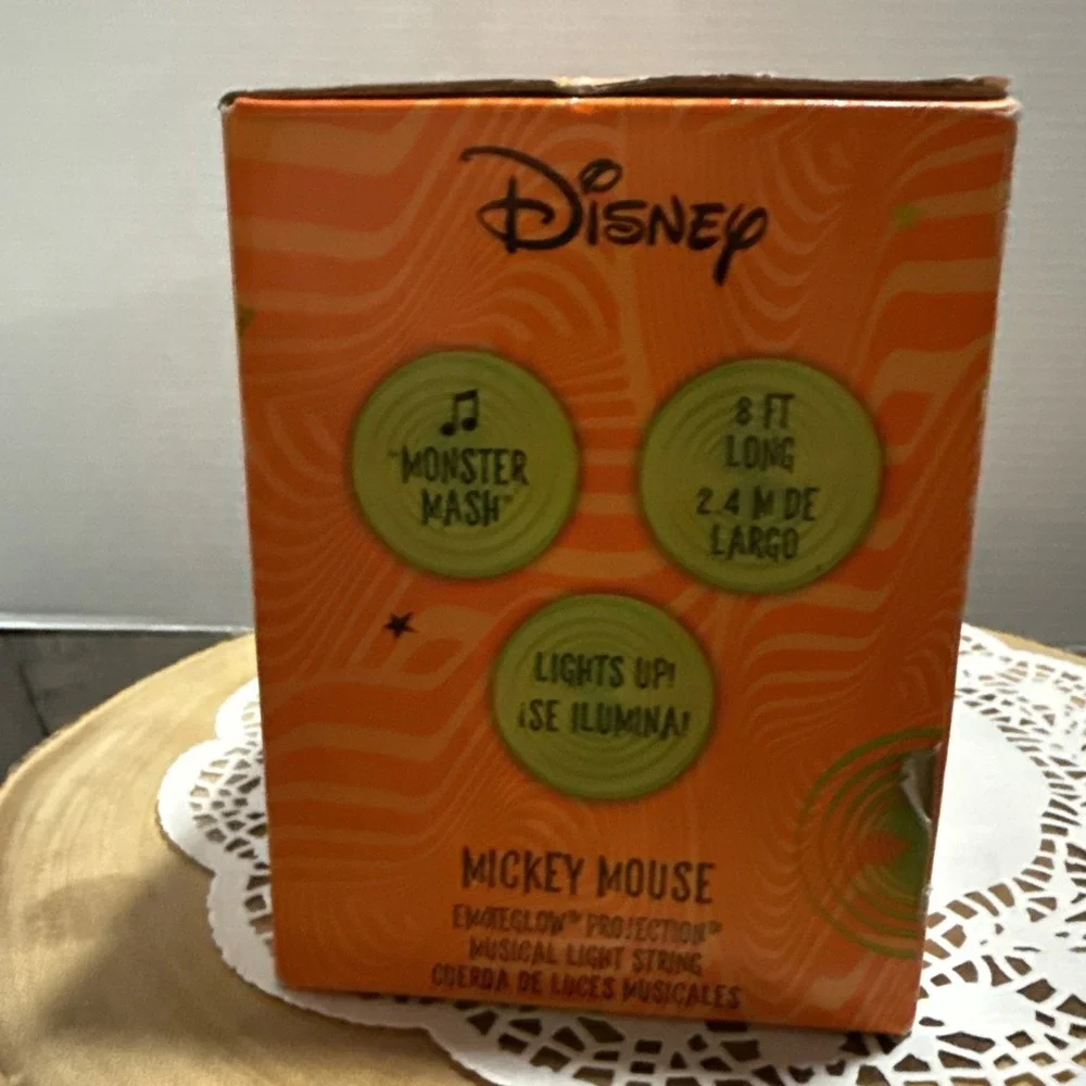 Disney Halloween Mickey Mouse EmoteGlow Monster Mash Bat Lights New Open Box